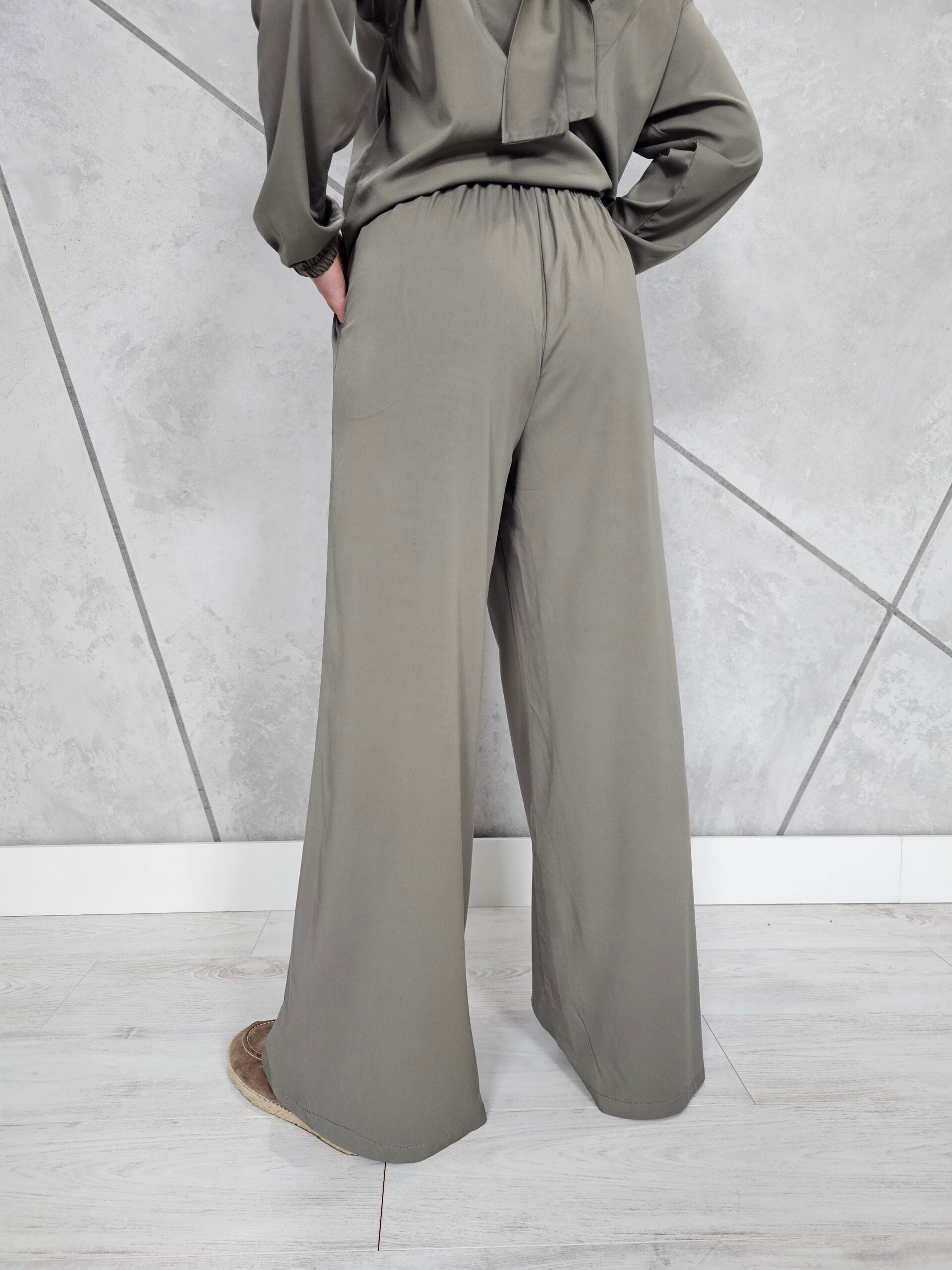 Spodnie Wiskozowe BLUSH (khaki)