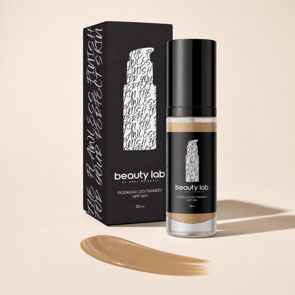 BeautyLab Podkład 03 Sand – wizualizacja studyjna z próbką odcienia