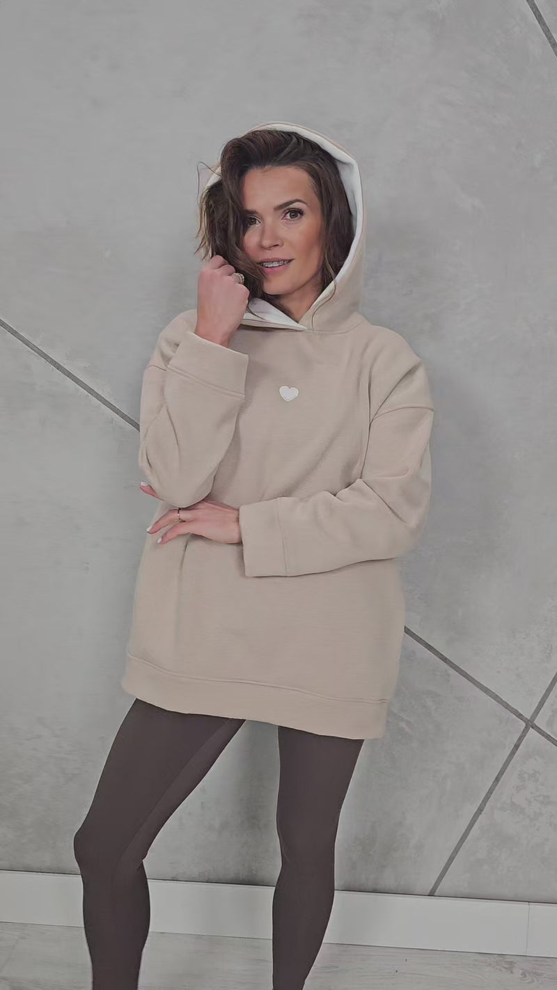 Bluza DUO z Serduszkiem (jasny beż) — film 1